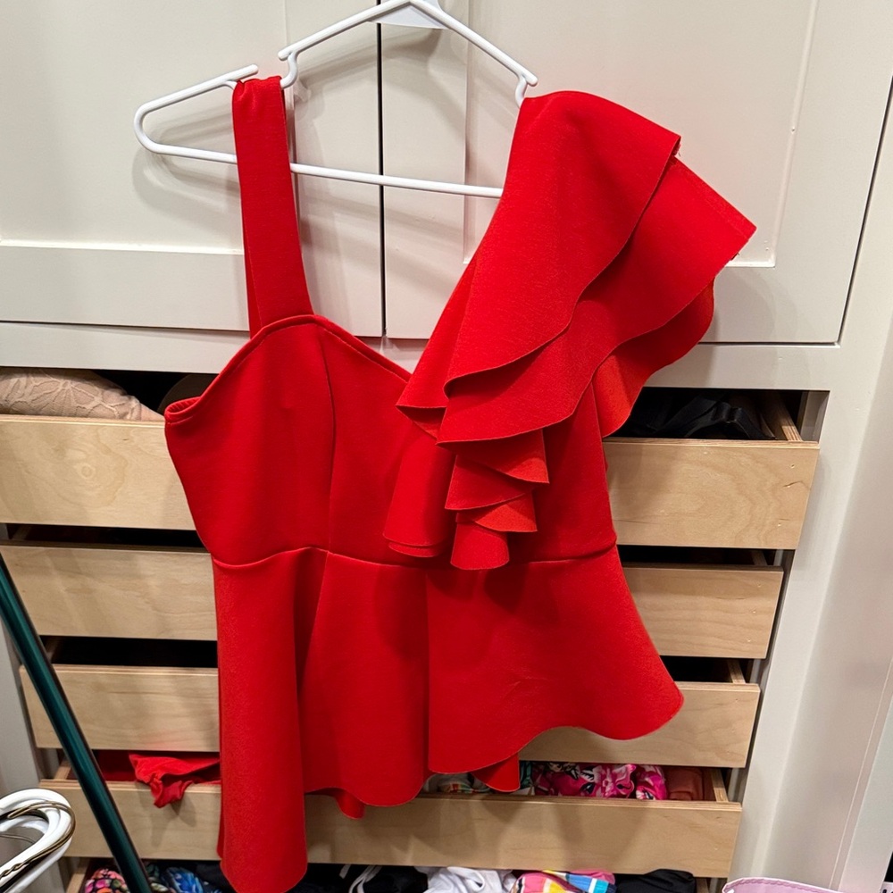 VENUS Vibrant Red Top
